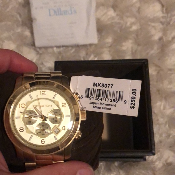 Michael Kors Runway Chronograph Champagne Gold Watch MK8077 - Picture 3 of 5